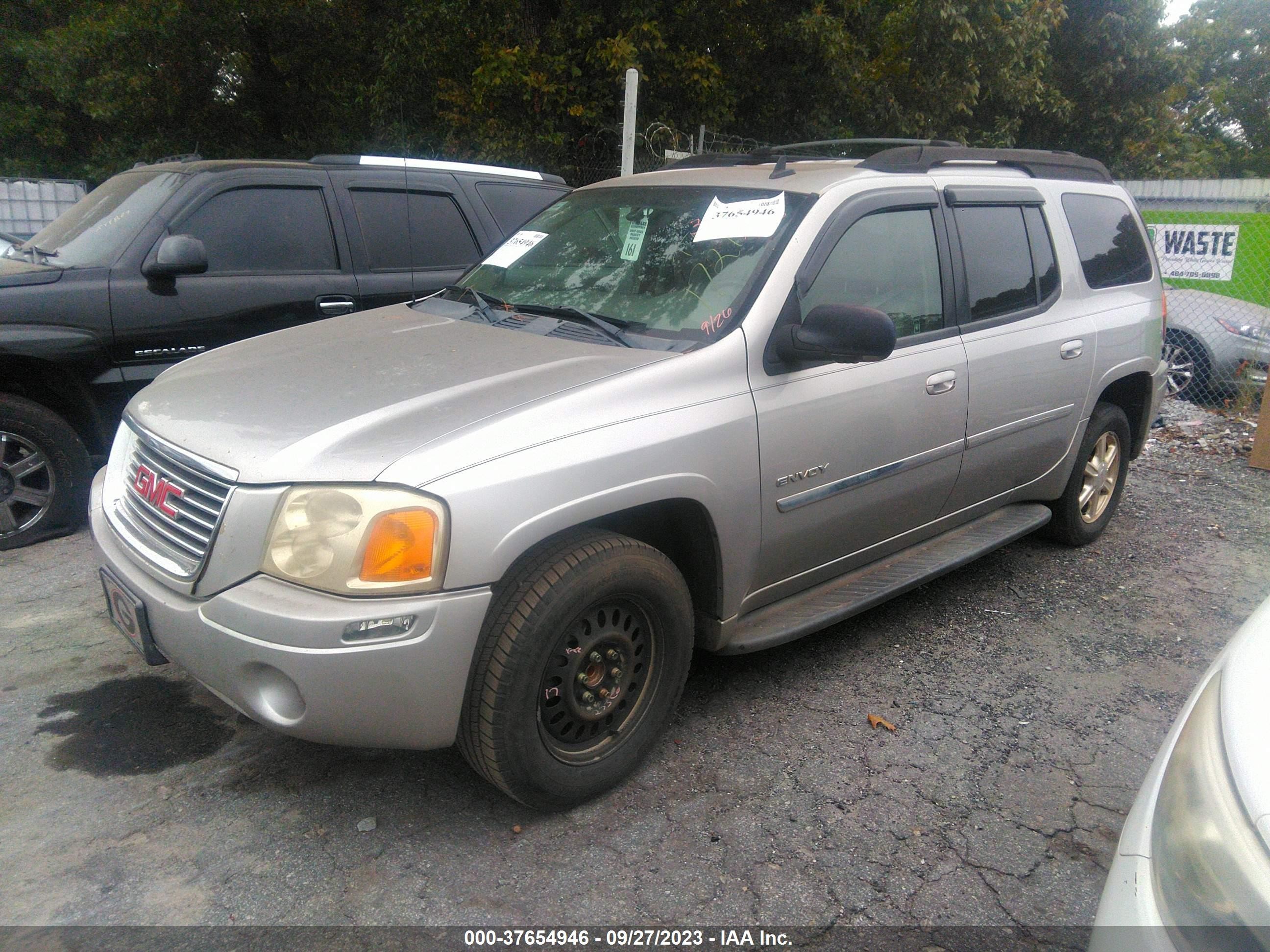 Photo 1 VIN: 1GKES16S366172192 - GMC ENVOY 