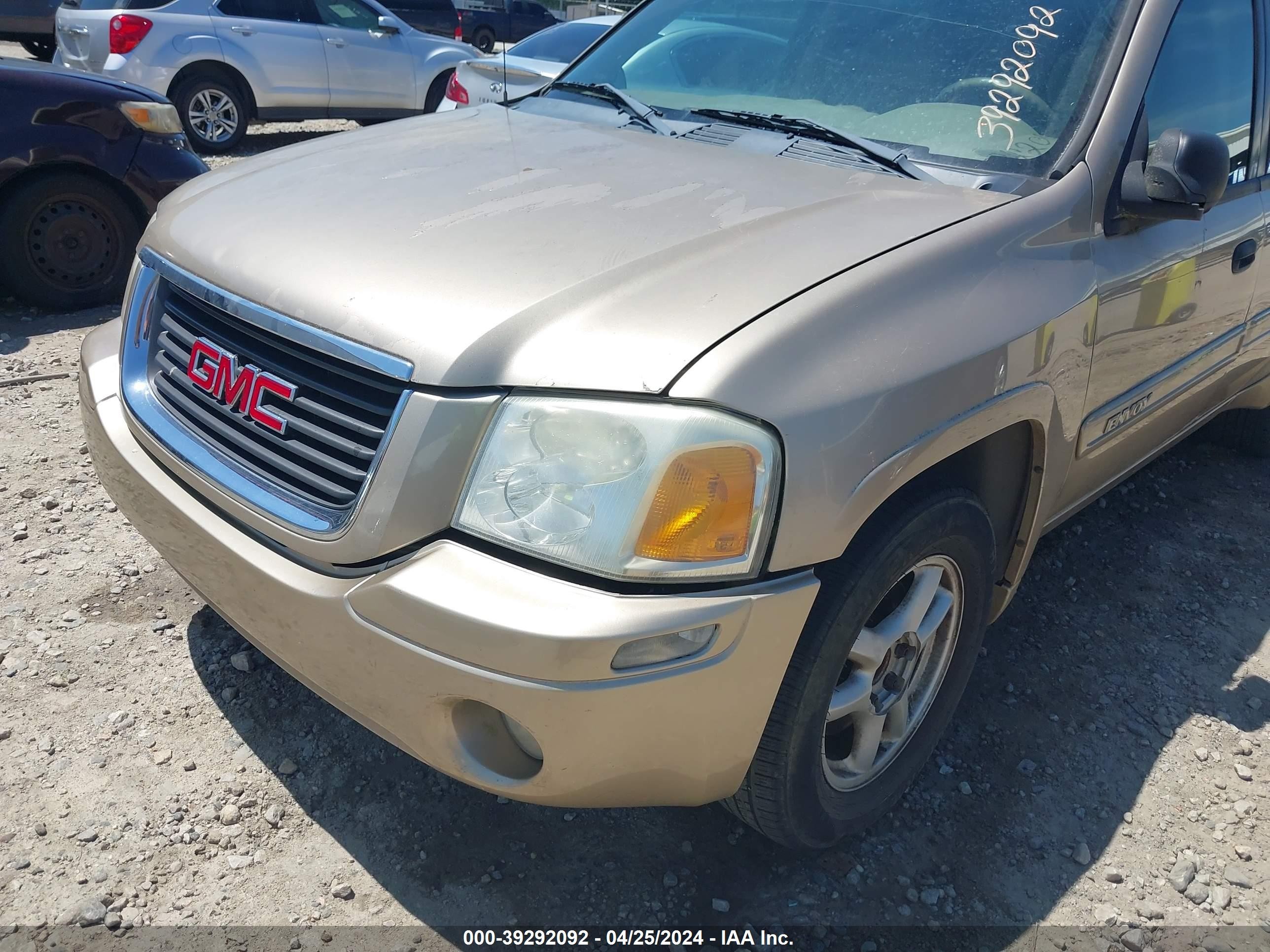 Photo 5 VIN: 1GKES16S746188327 - GMC ENVOY 