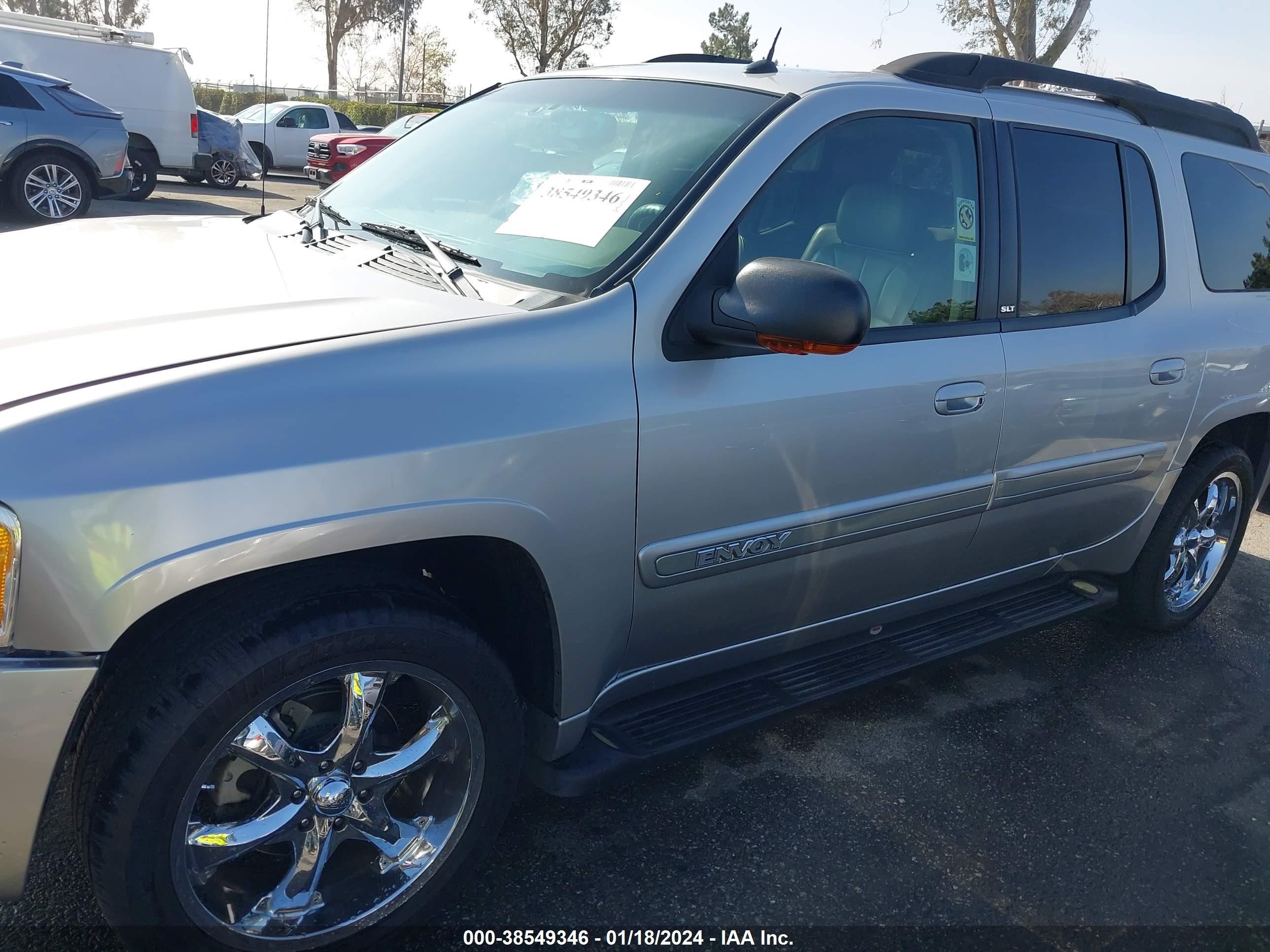 Photo 13 VIN: 1GKES16SX46165009 - GMC ENVOY 