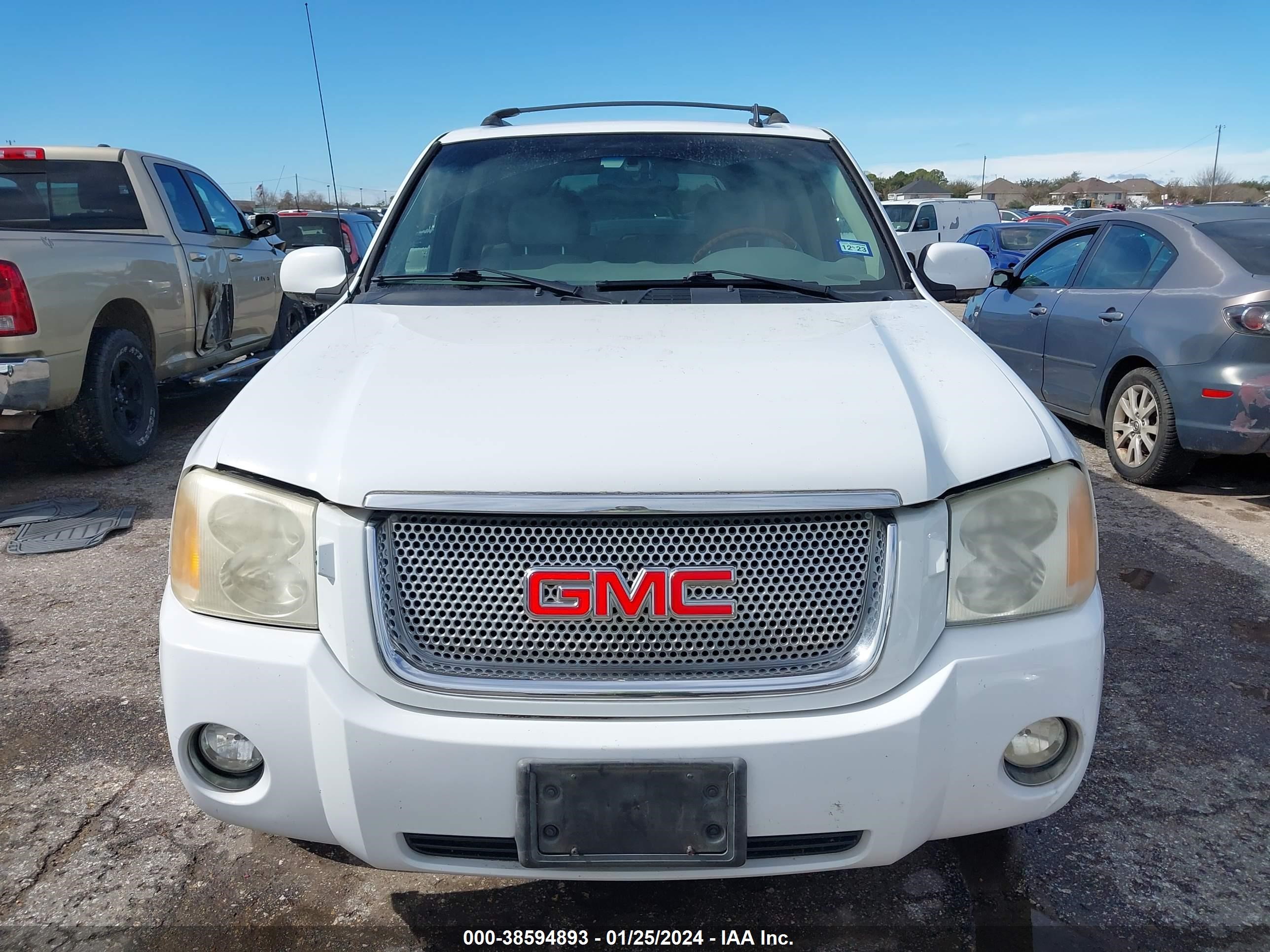 Photo 5 VIN: 1GKES63M172163700 - GMC ENVOY 