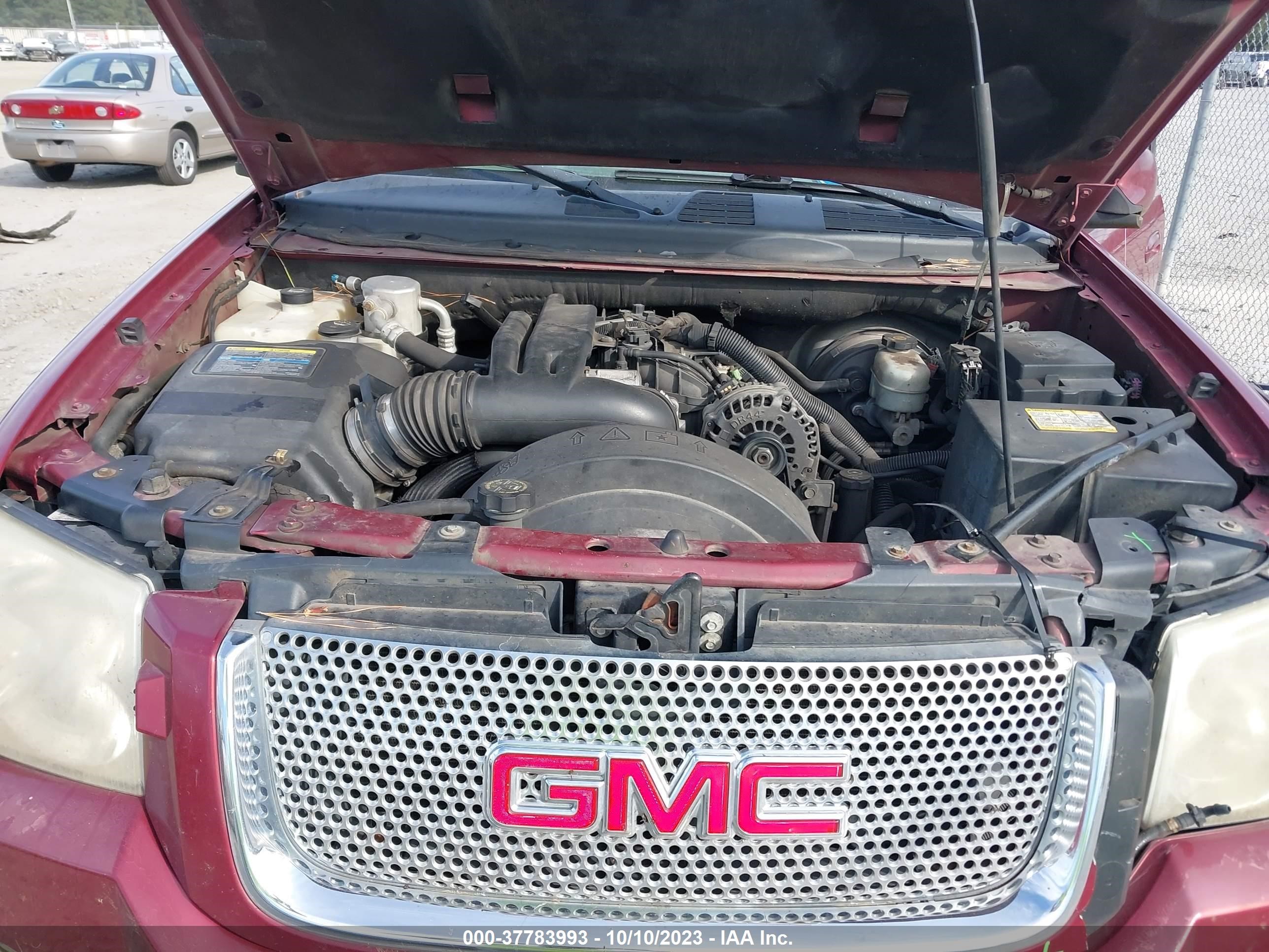 Photo 9 VIN: 1GKES63M662255769 - GMC ENVOY 