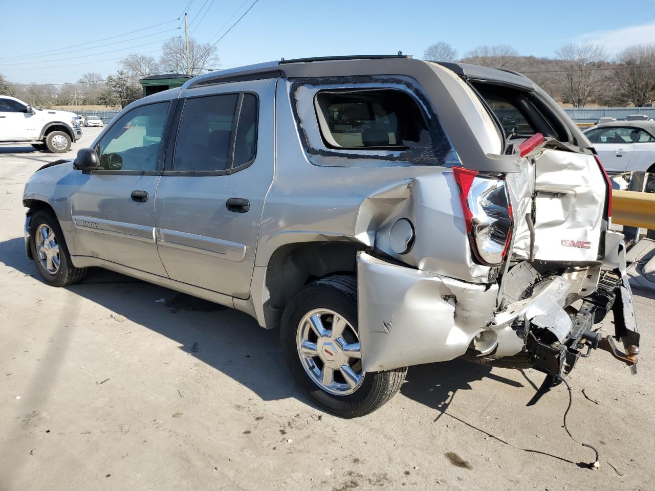 Photo 1 VIN: 1GKET12S246174676 - GMC ENVOY 