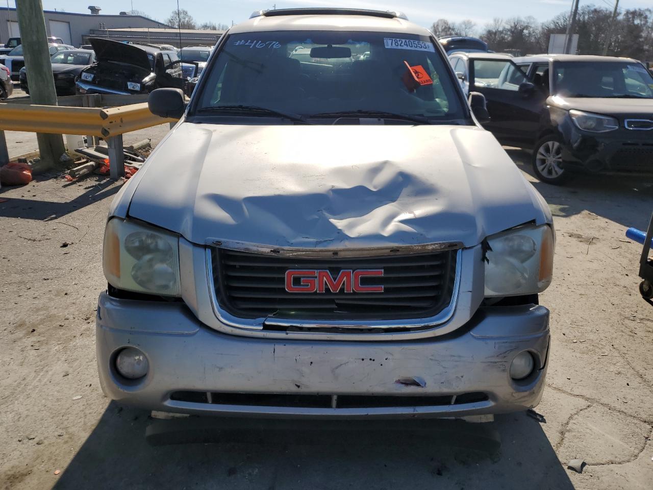 Photo 4 VIN: 1GKET12S246174676 - GMC ENVOY 