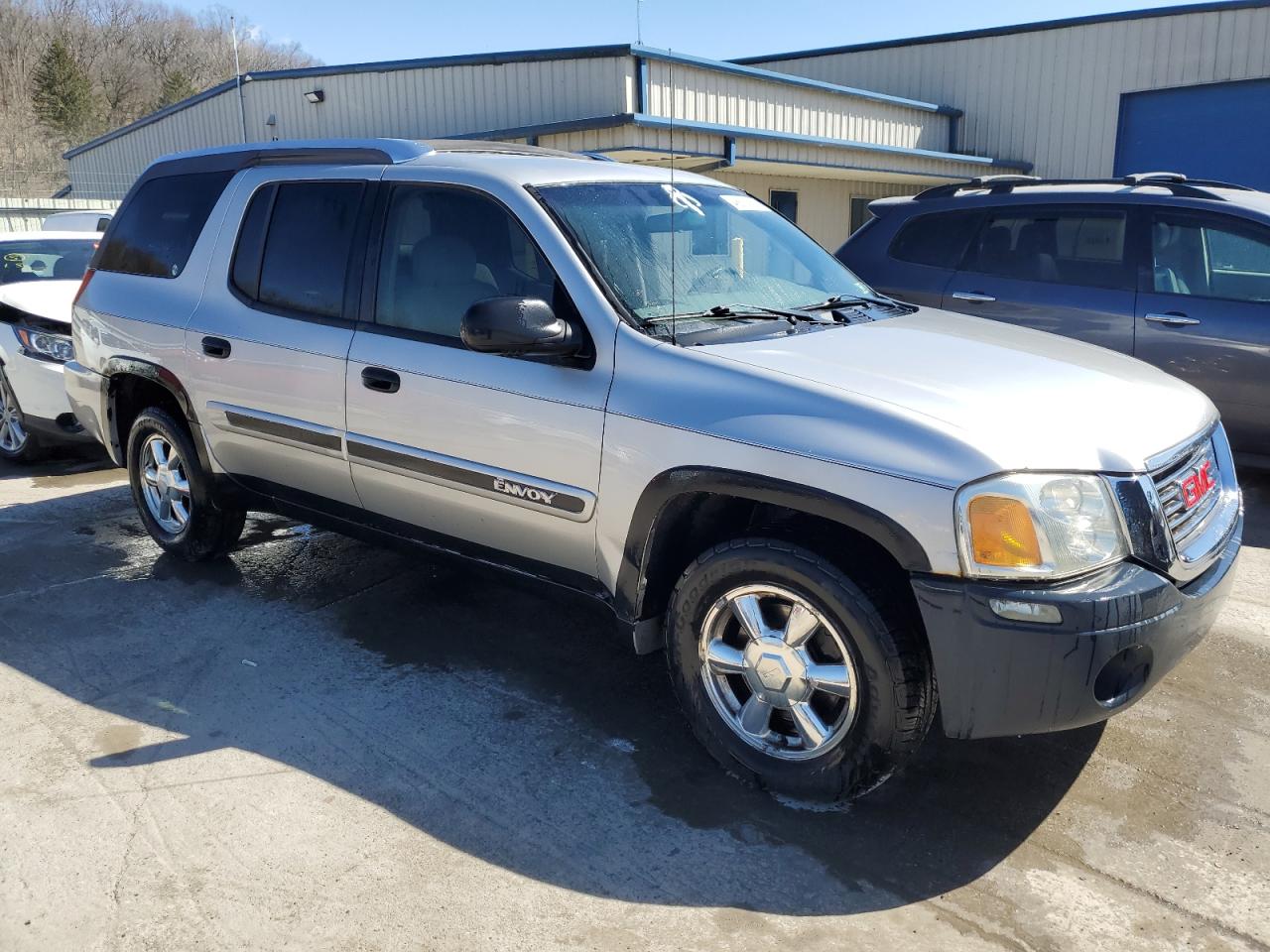 Photo 3 VIN: 1GKET12S646173546 - GMC ENVOY 