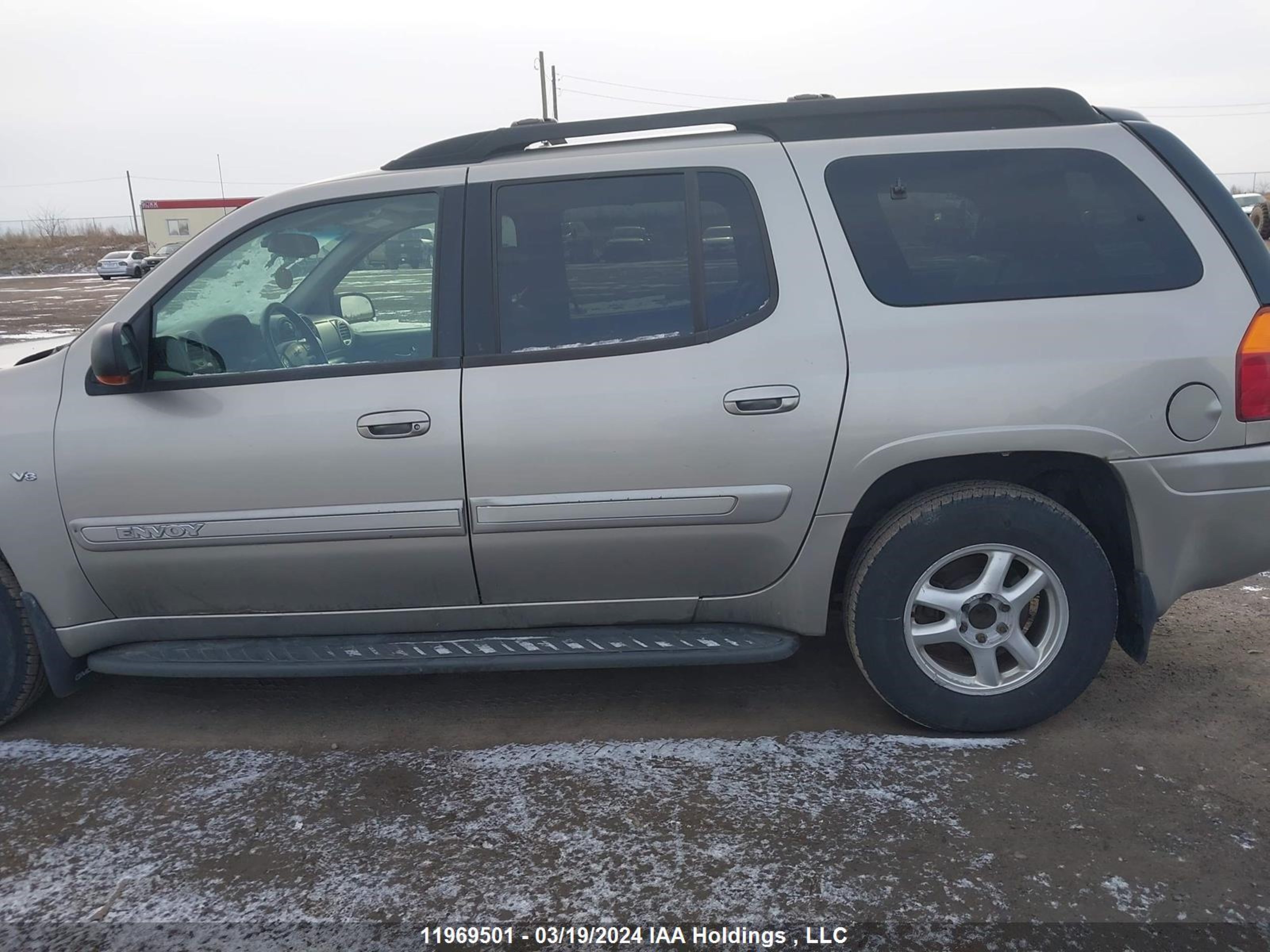 Photo 13 VIN: 1GKET16P636184552 - GMC ENVOY 