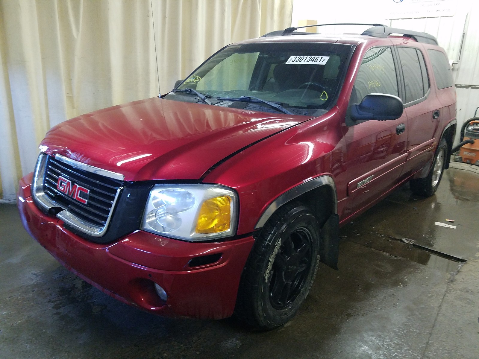 Photo 1 VIN: 1GKET16S246239147 - GMC ENVOY XL 