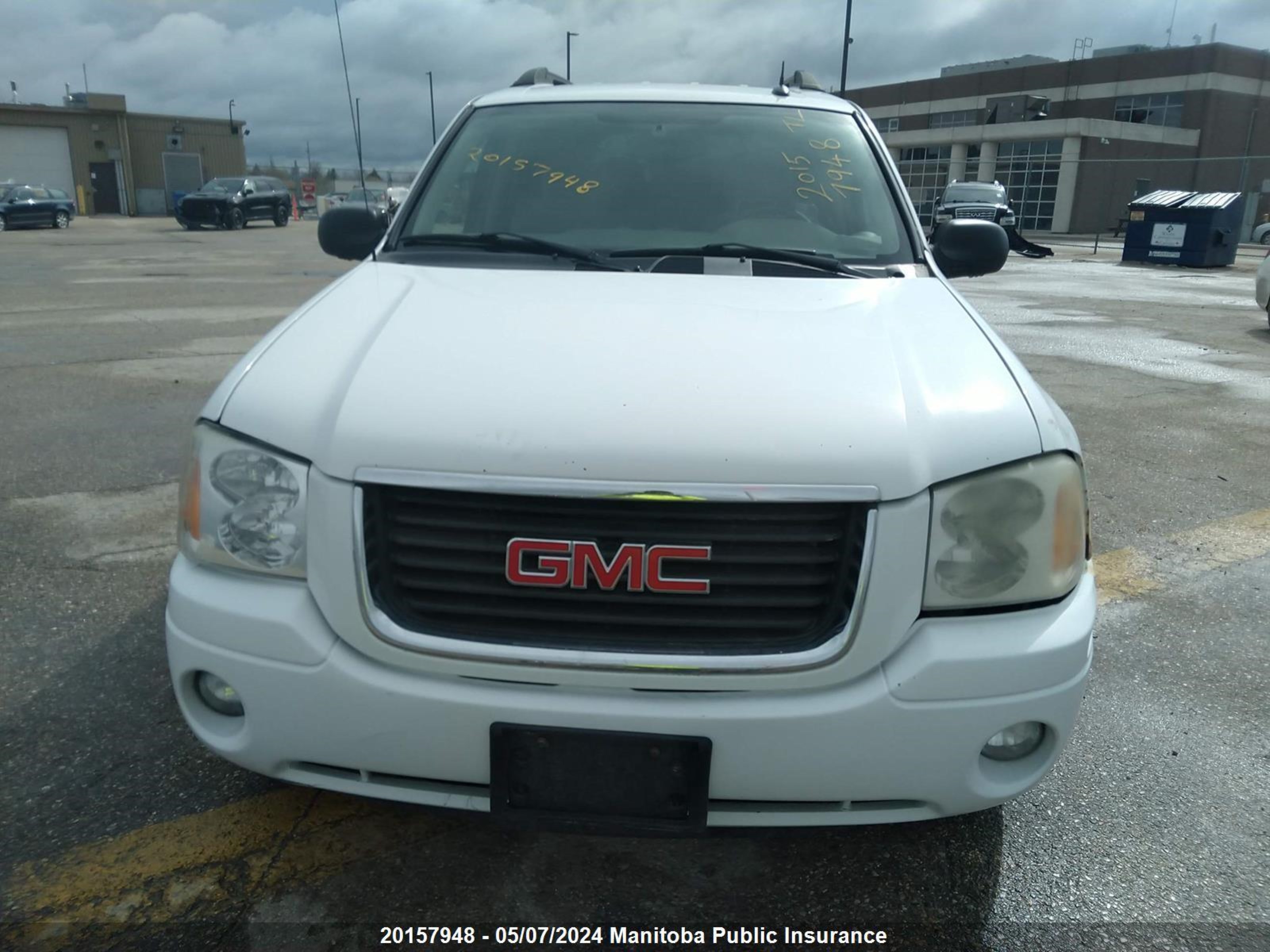 Photo 11 VIN: 1GKET16S256201791 - GMC ENVOY 