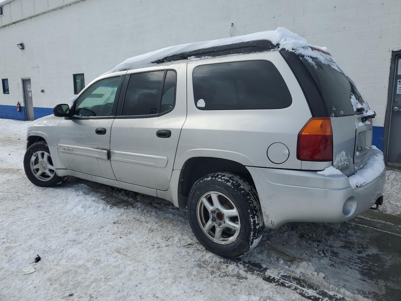 Photo 1 VIN: 1GKET16S356142203 - GMC ENVOY 