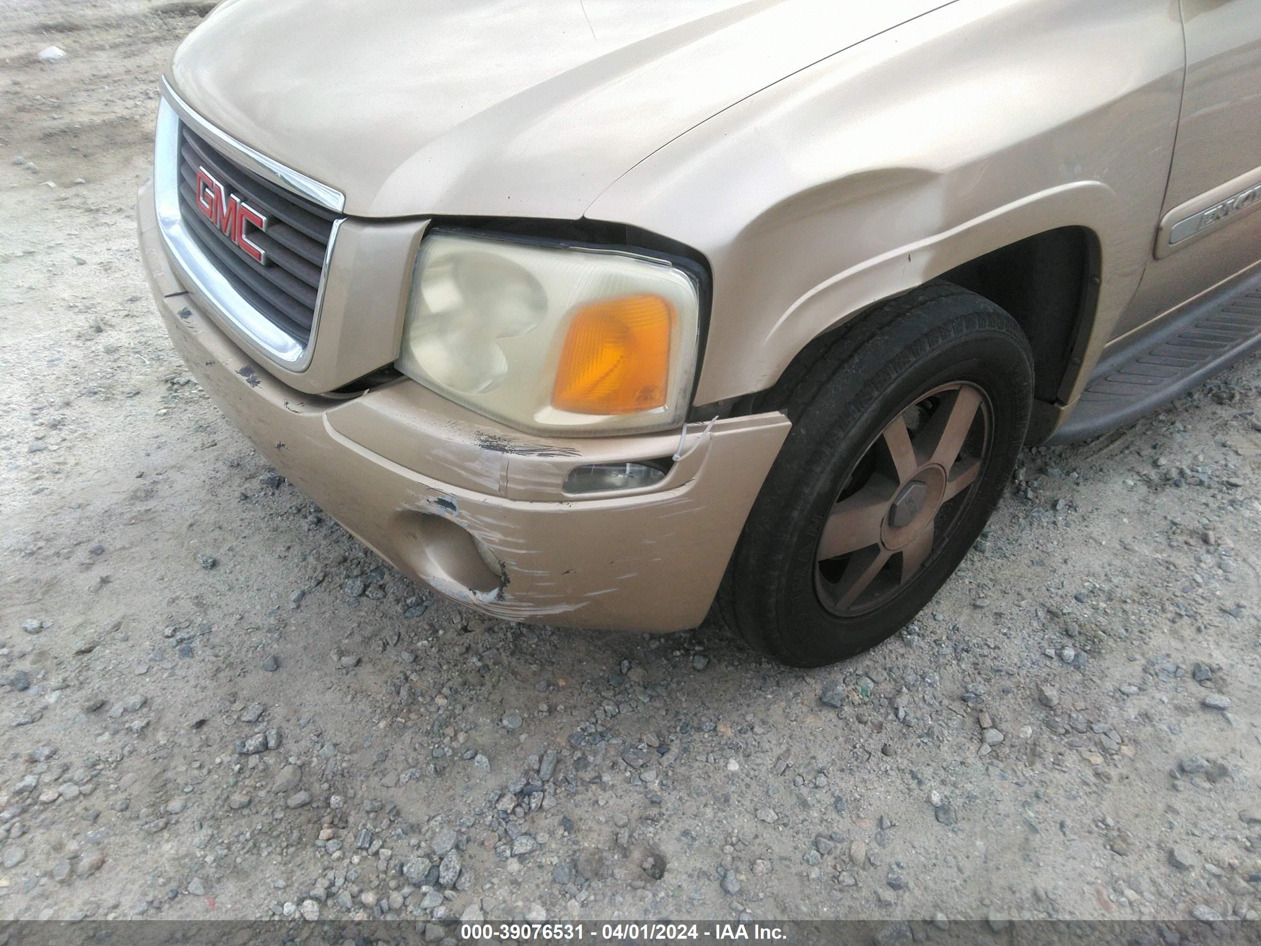 Photo 5 VIN: 1GKET16S646227597 - GMC ENVOY 