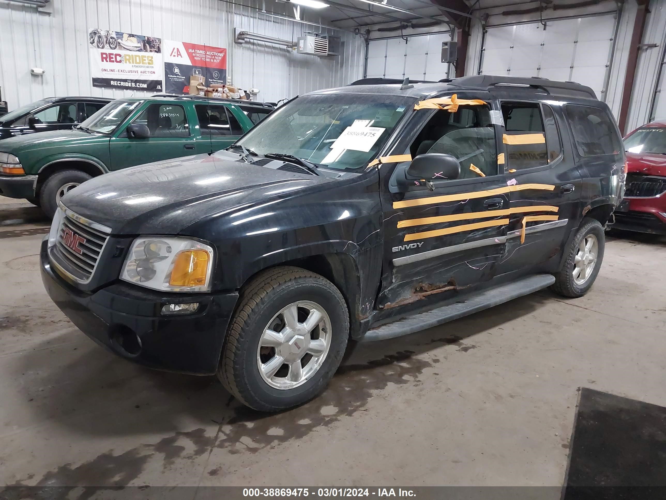 Photo 1 VIN: 1GKET16S766114633 - GMC ENVOY 