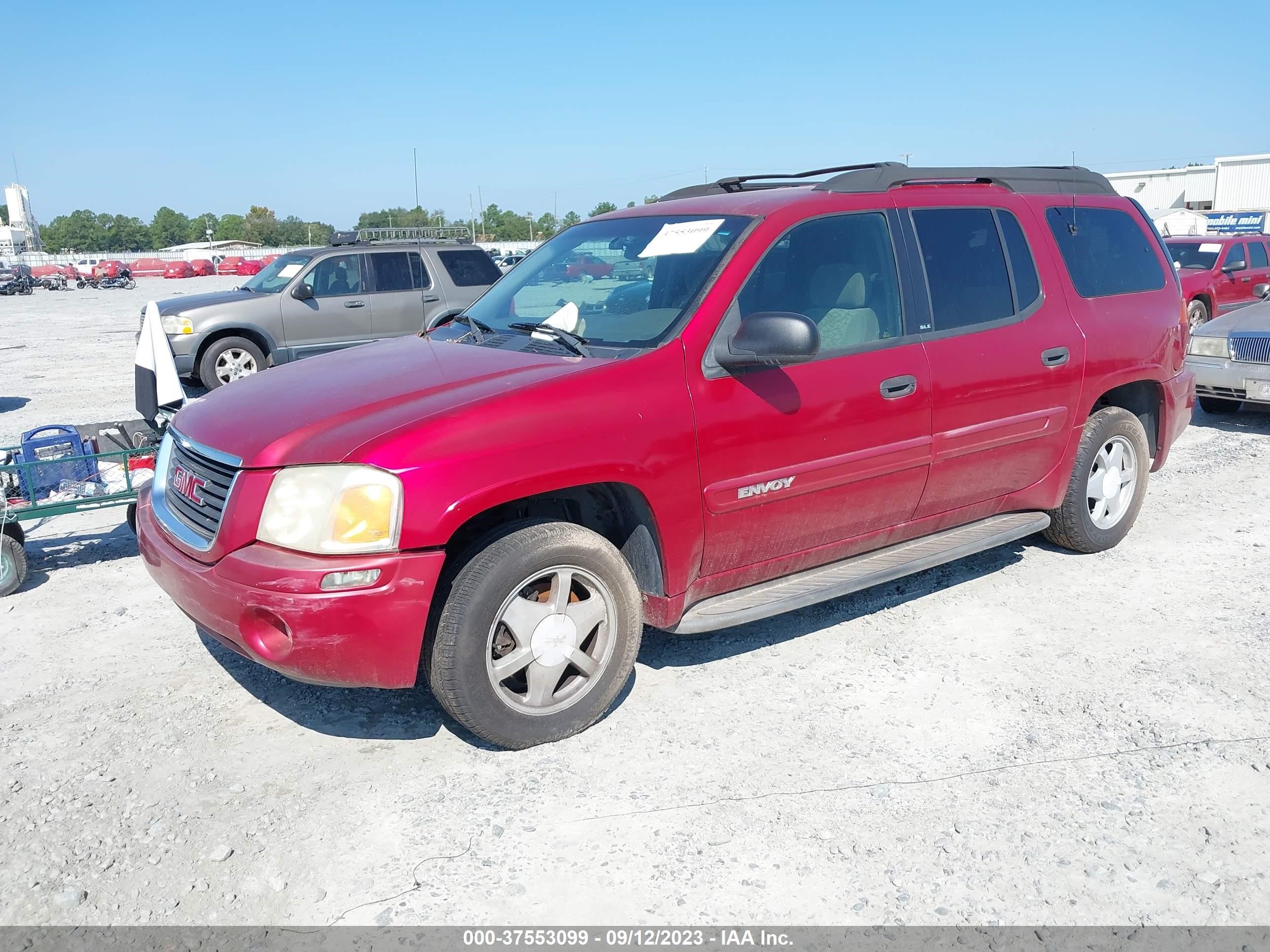 Photo 1 VIN: 1GKET16S936116167 - GMC ENVOY 