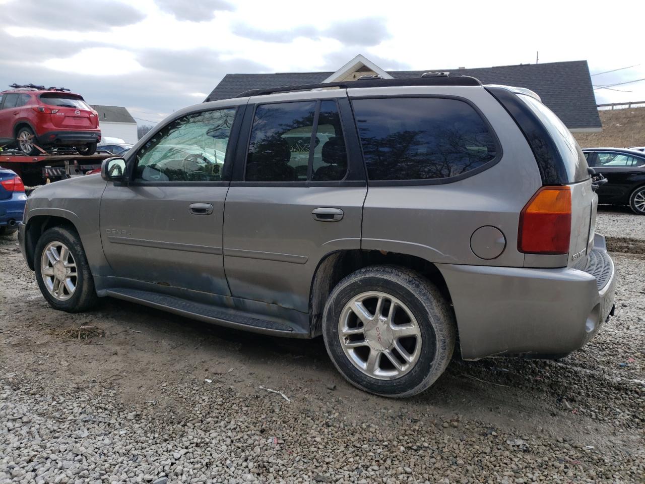 Photo 1 VIN: 1GKET63M062292989 - GMC ENVOY 