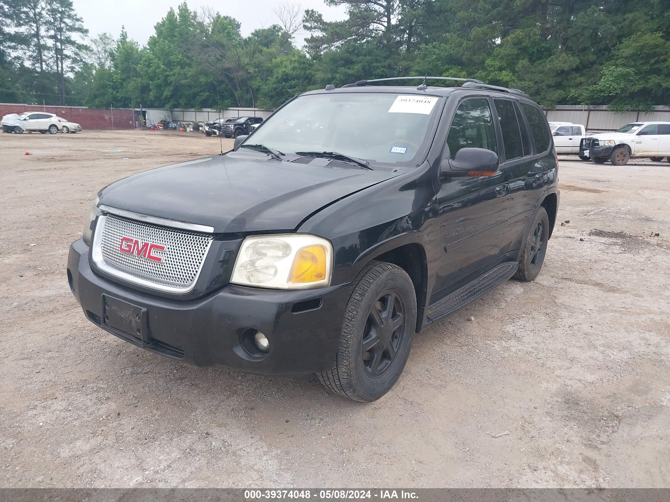 Photo 1 VIN: 1GKET63M452380300 - GMC ENVOY 