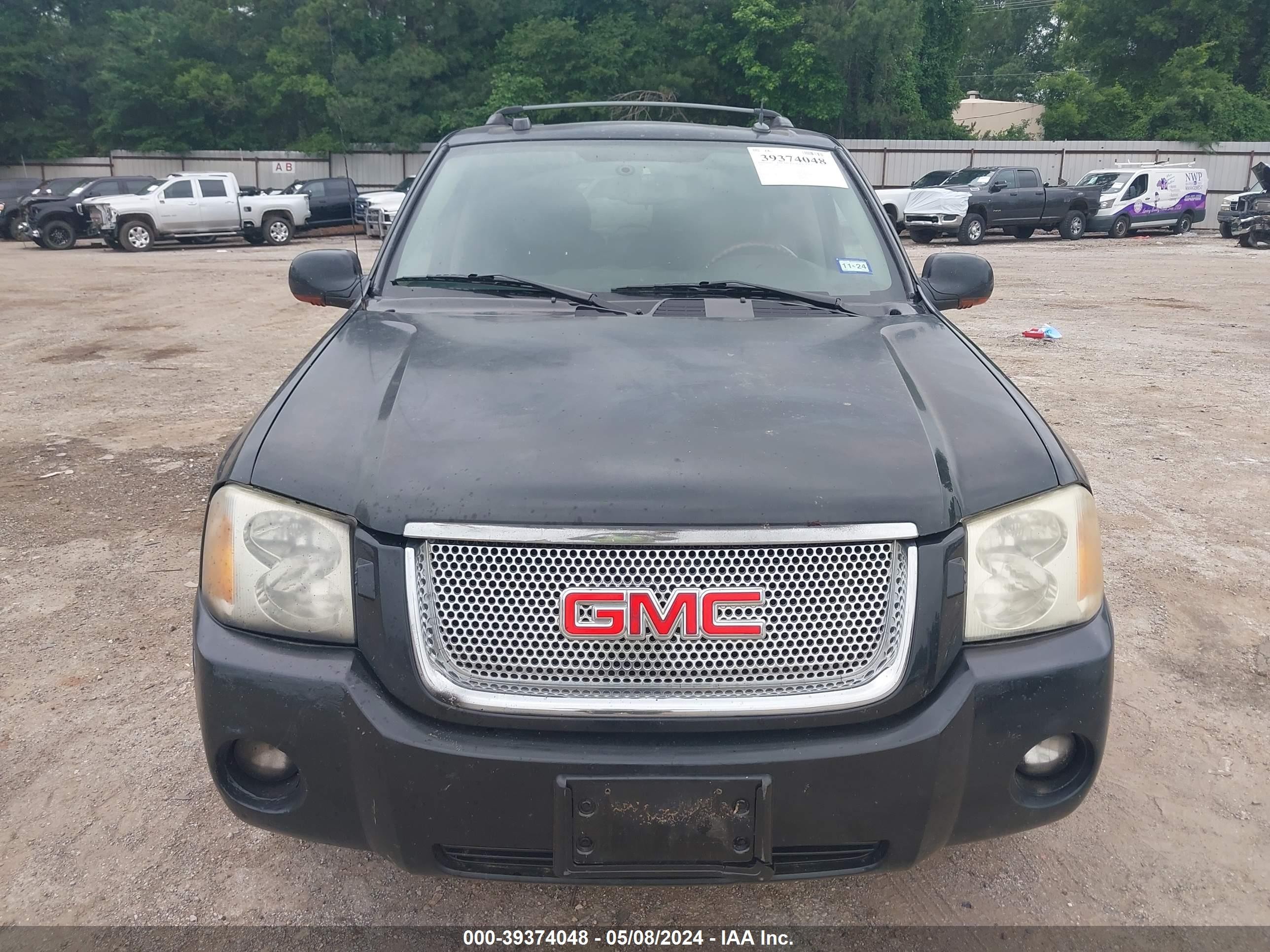 Photo 5 VIN: 1GKET63M452380300 - GMC ENVOY 