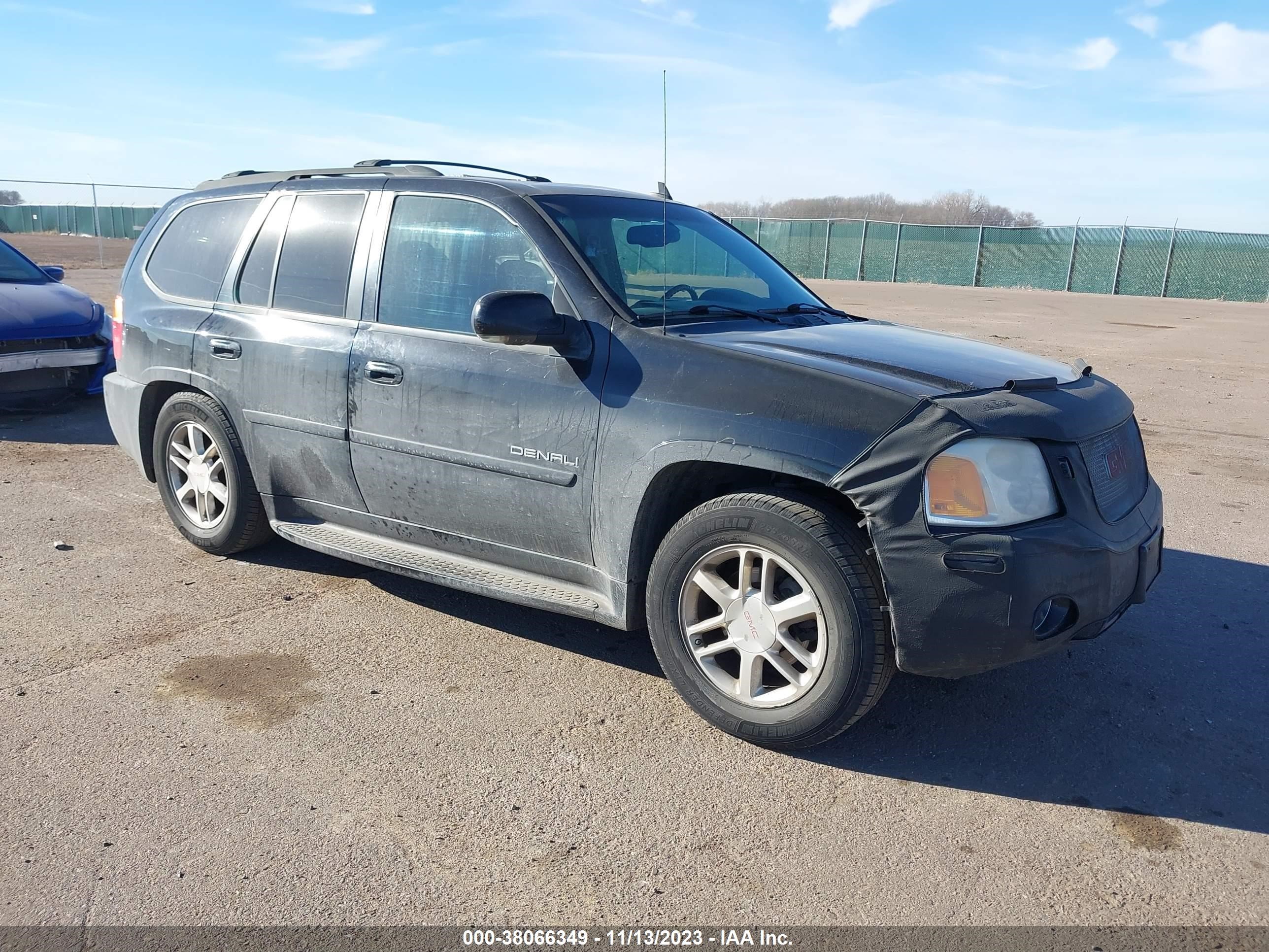 Photo 0 VIN: 1GKET63M682190423 - GMC ENVOY 