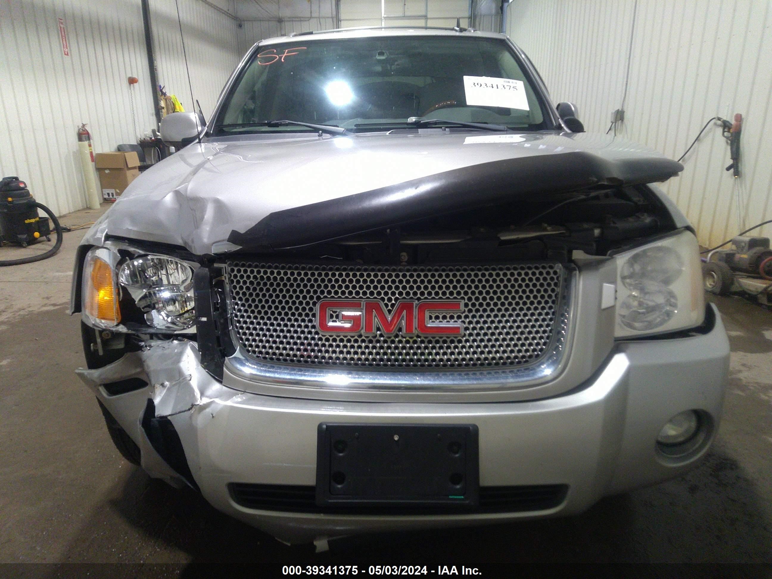 Photo 11 VIN: 1GKET63M772278430 - GMC ENVOY 