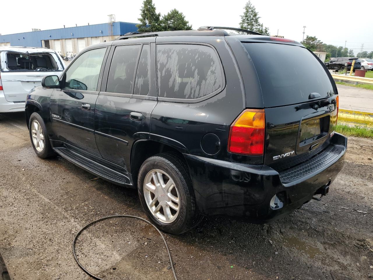 Photo 1 VIN: 1GKET63M872244853 - GMC ENVOY 