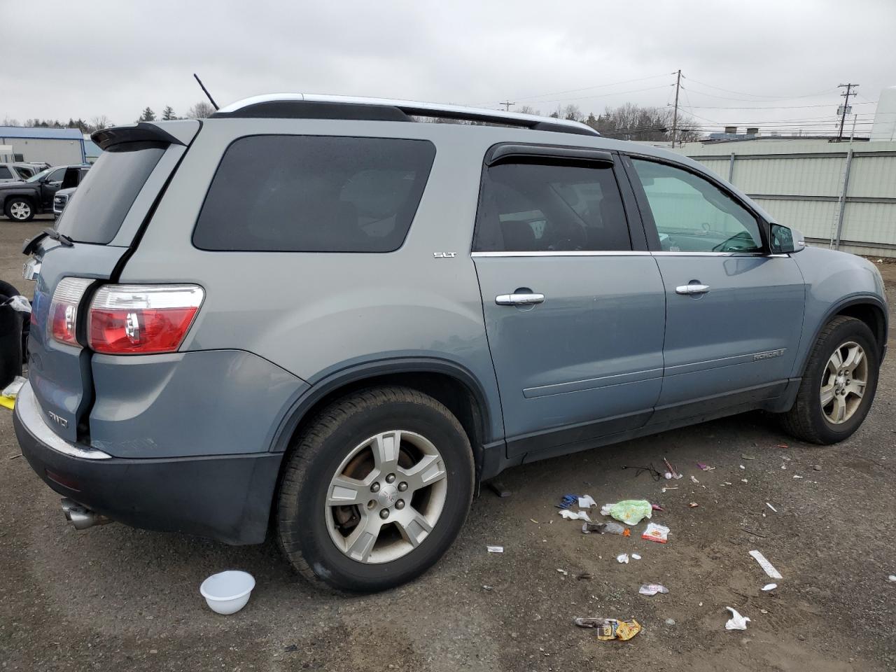 Photo 2 VIN: 1GKEV23708J143763 - GMC ACADIA 