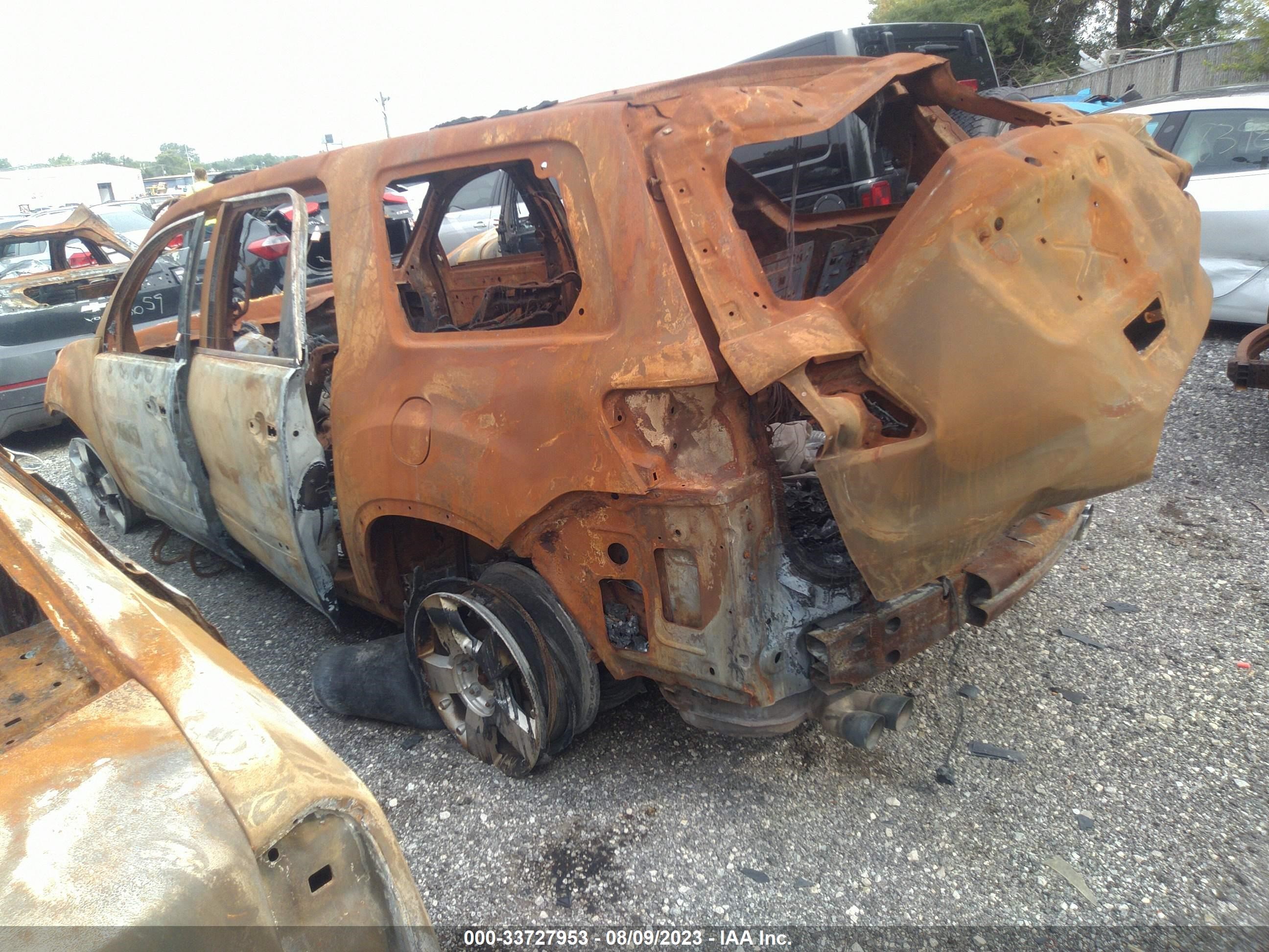 Photo 2 VIN: 1GKEV23717J127540 - GMC ACADIA 