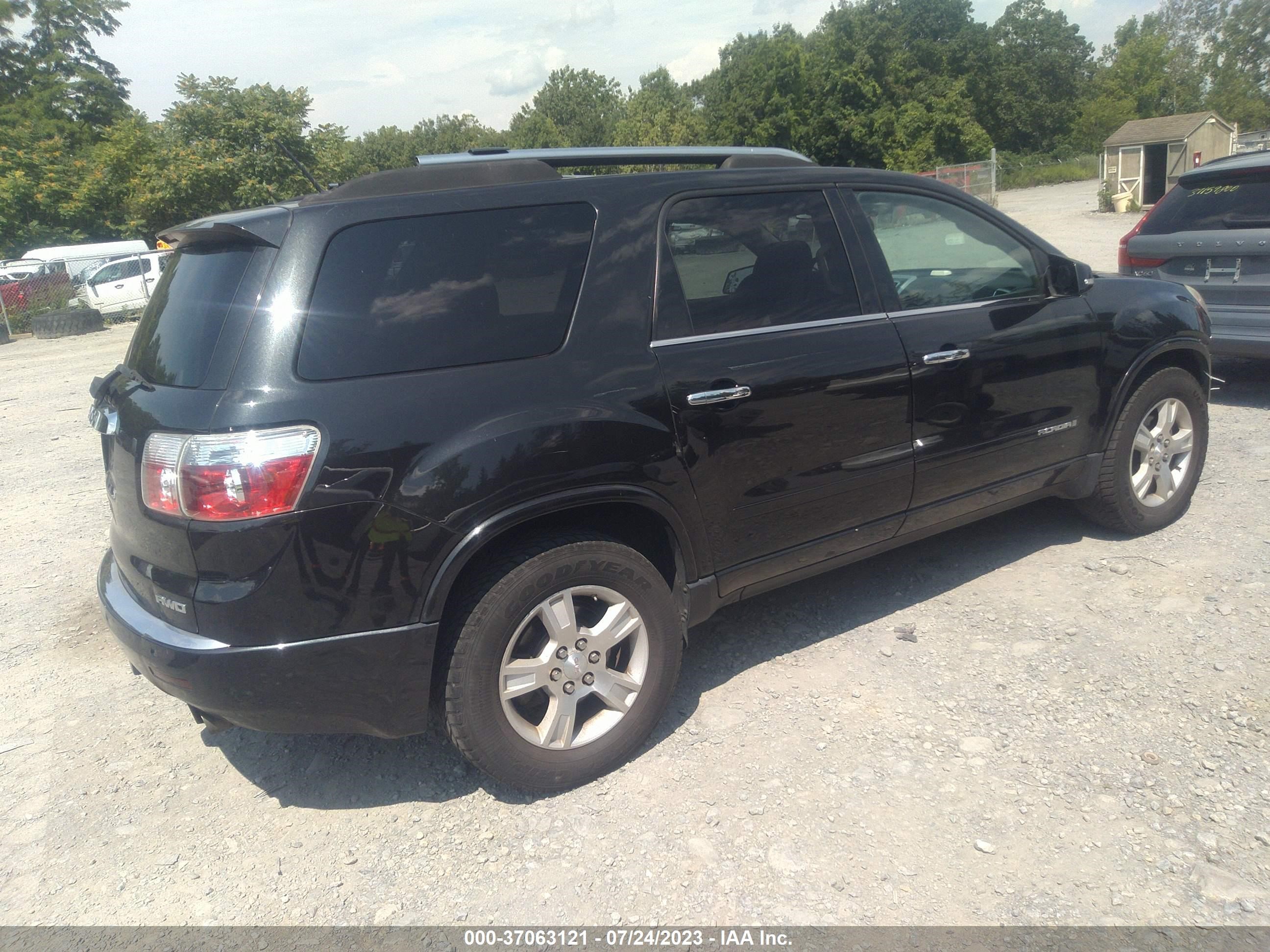 Photo 3 VIN: 1GKEV237X8J146198 - GMC ACADIA 