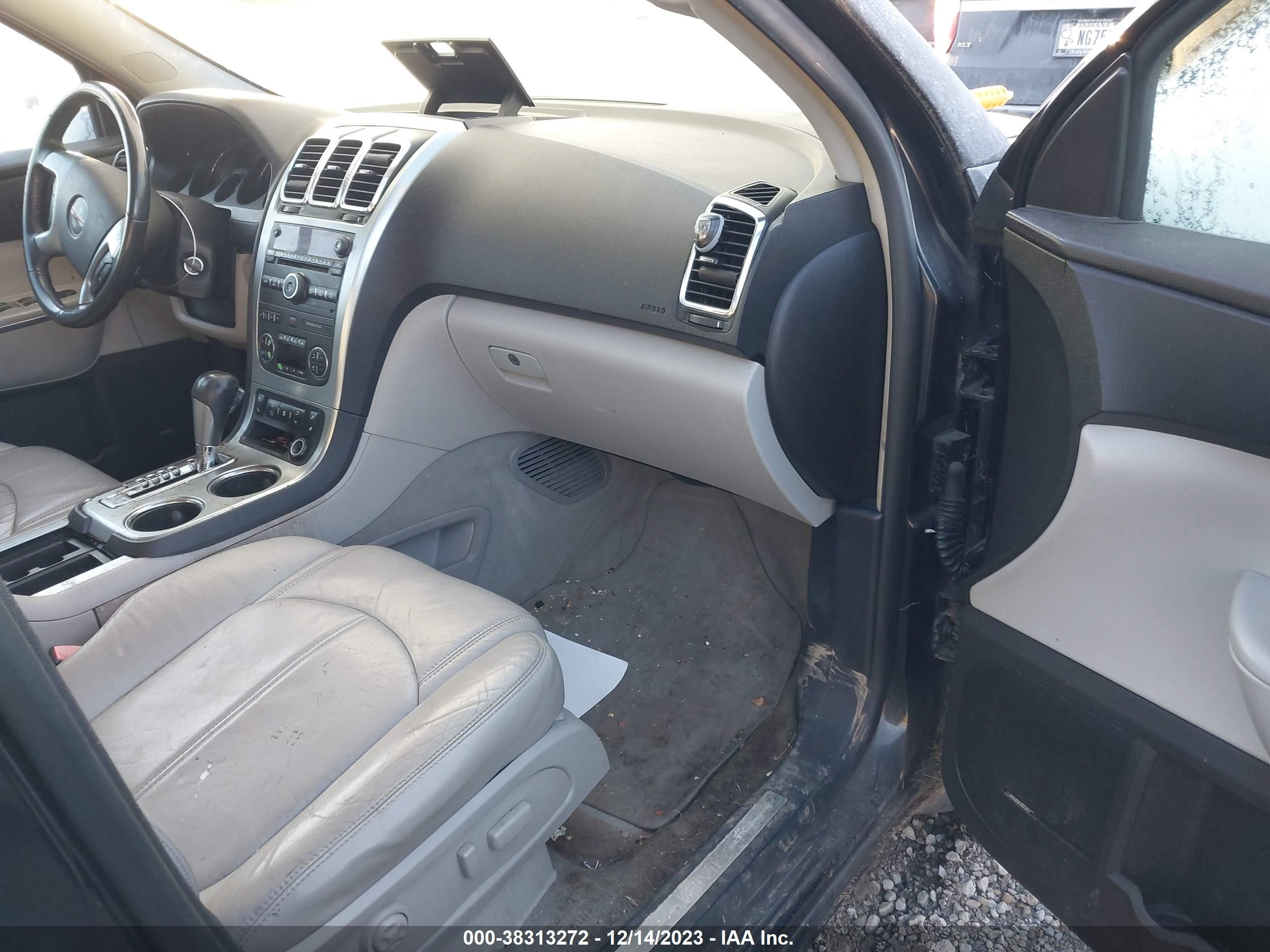 Photo 4 VIN: 1GKEV33708J116892 - GMC ACADIA 