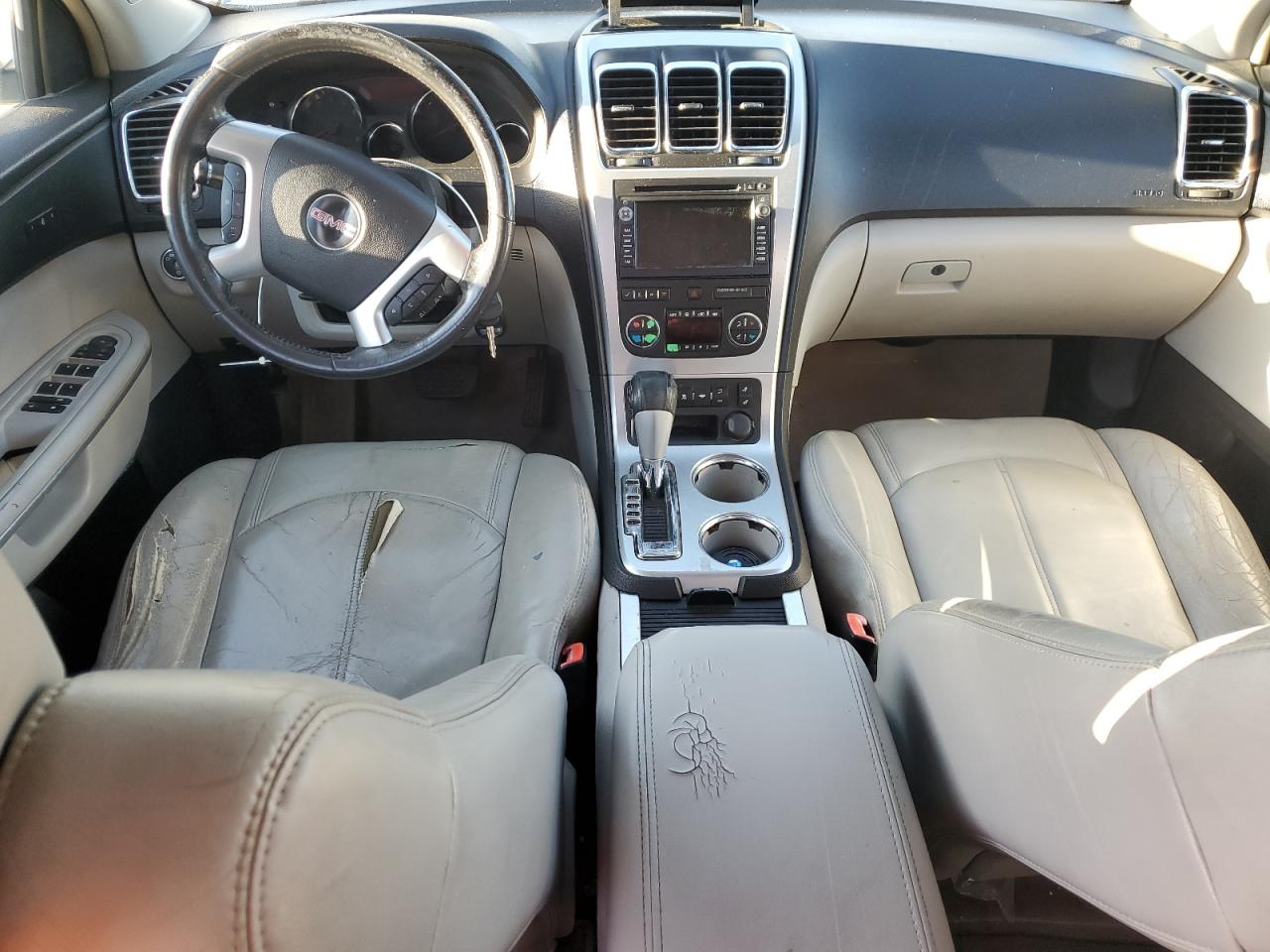 Photo 7 VIN: 1GKEV33768J141196 - GMC ACADIA 