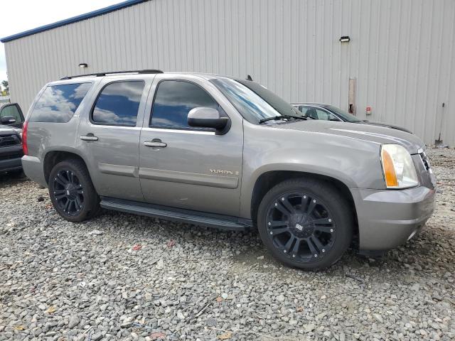 Photo 3 VIN: 1GKFC13007J303419 - GMC YUKON 