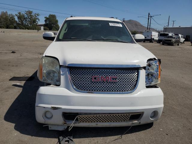 Photo 4 VIN: 1GKFC13007R317306 - GMC YUKON 