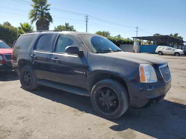 Photo 3 VIN: 1GKFC13017J283388 - GMC YUKON 