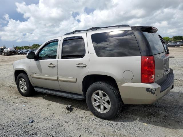 Photo 1 VIN: 1GKFC13018R126009 - GMC YUKON 