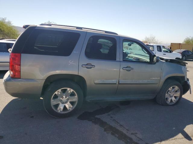 Photo 2 VIN: 1GKFC13028R107436 - GMC YUKON 