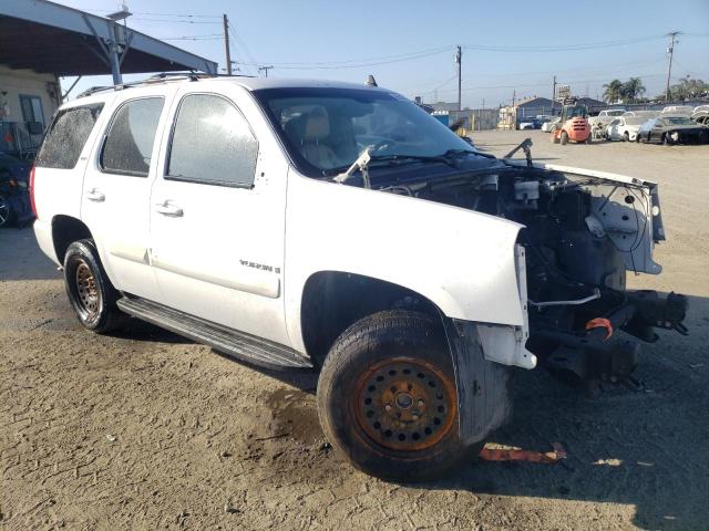 Photo 3 VIN: 1GKFC13037R170429 - GMC YUKON 