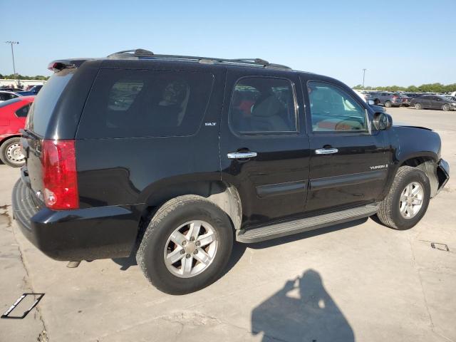 Photo 2 VIN: 1GKFC13037R349411 - GMC YUKON 