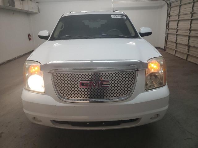 Photo 4 VIN: 1GKFC13047R255389 - GMC YUKON 