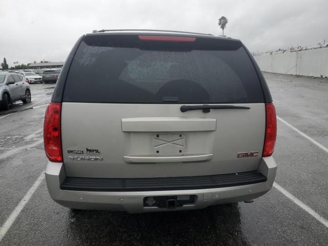 Photo 5 VIN: 1GKFC13077J382250 - GMC YUKON 