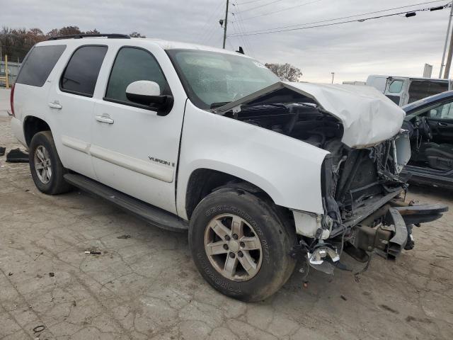 Photo 3 VIN: 1GKFC13088R244672 - GMC YUKON 