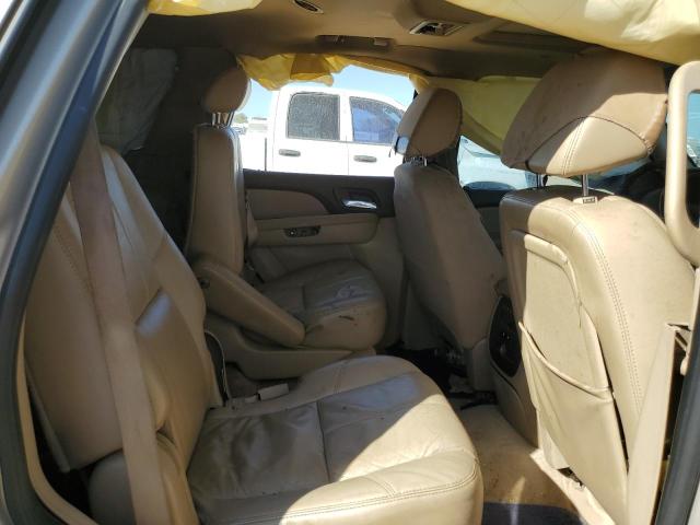 Photo 9 VIN: 1GKFC13097R381800 - GMC YUKON 