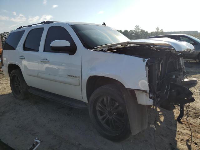 Photo 3 VIN: 1GKFC130X7J265701 - GMC YUKON 