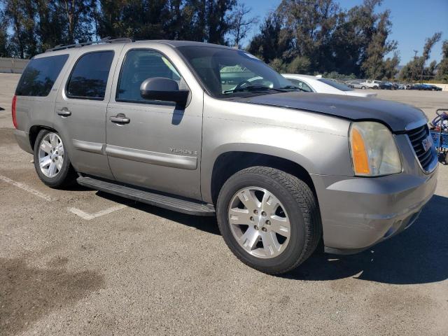 Photo 3 VIN: 1GKFC130X7R293919 - GMC YUKON 