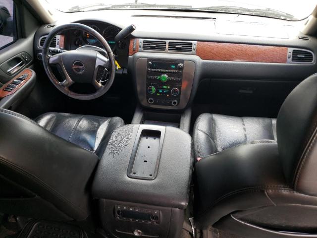 Photo 7 VIN: 1GKFC130X7R411807 - GMC YUKON 