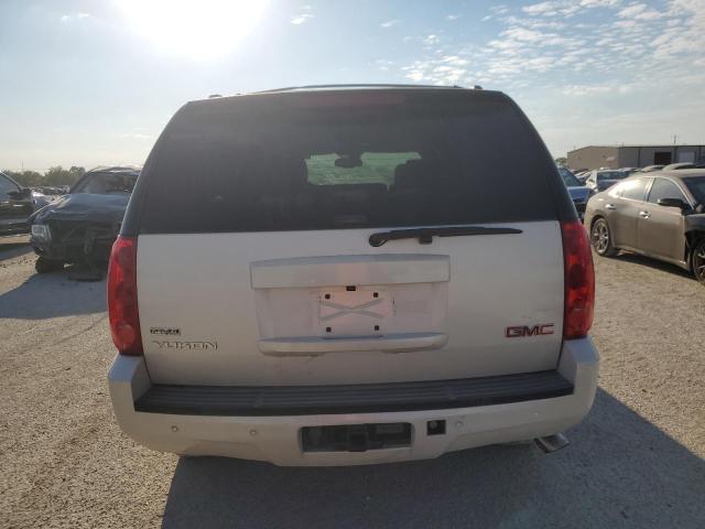 Photo 5 VIN: 1GKFC130X8R222446 - GMC YUKON 