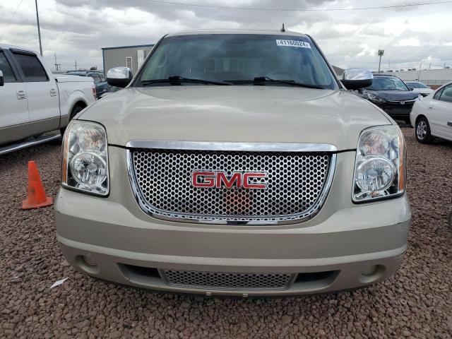 Photo 4 VIN: 1GKFC13C68R224348 - GMC YUKON 