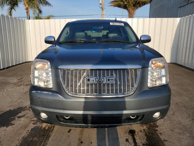 Photo 4 VIN: 1GKFC13J58R171236 - GMC YUKON 