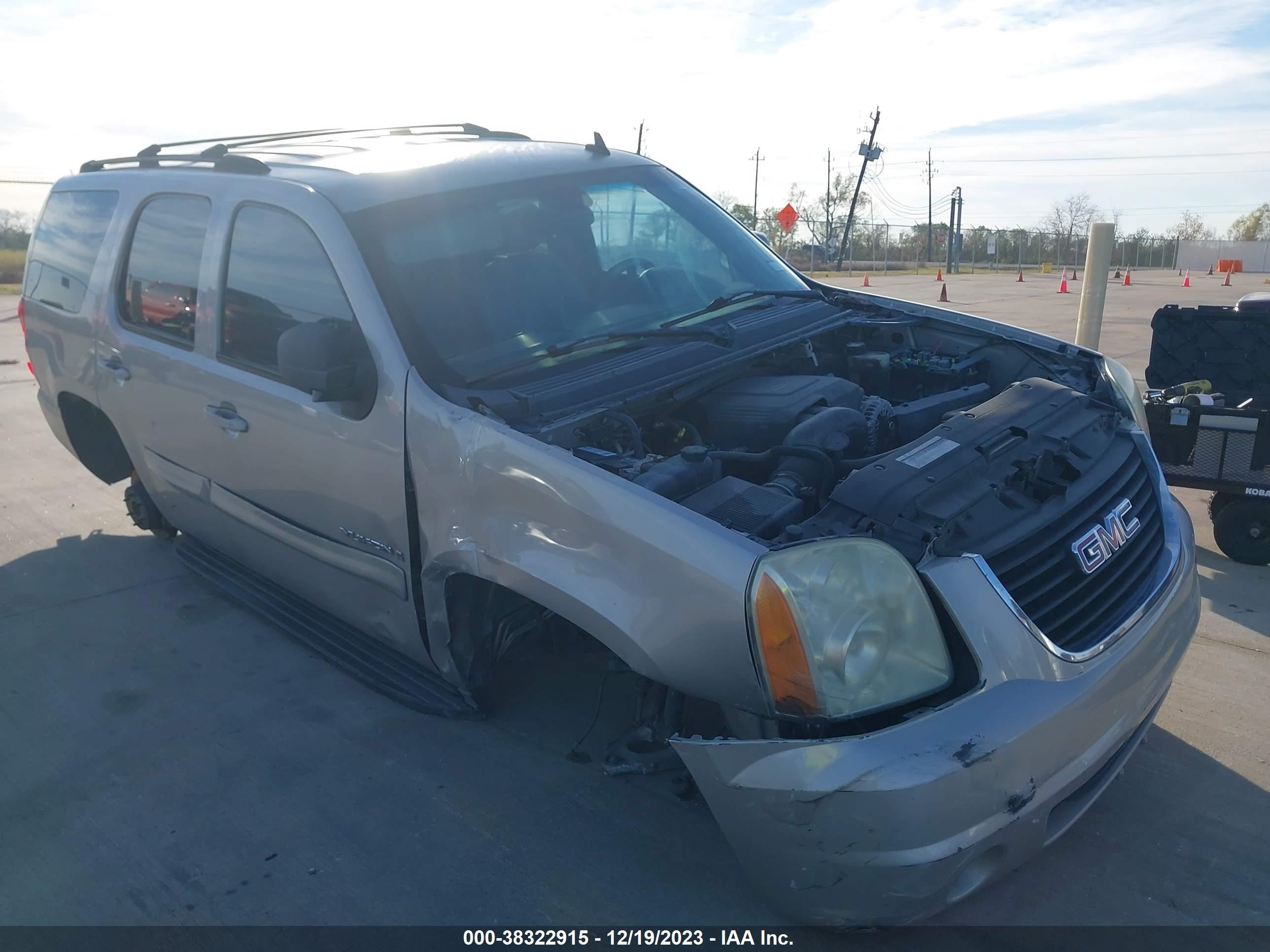 Photo 5 VIN: 1GKFC13J77R108993 - GMC YUKON 