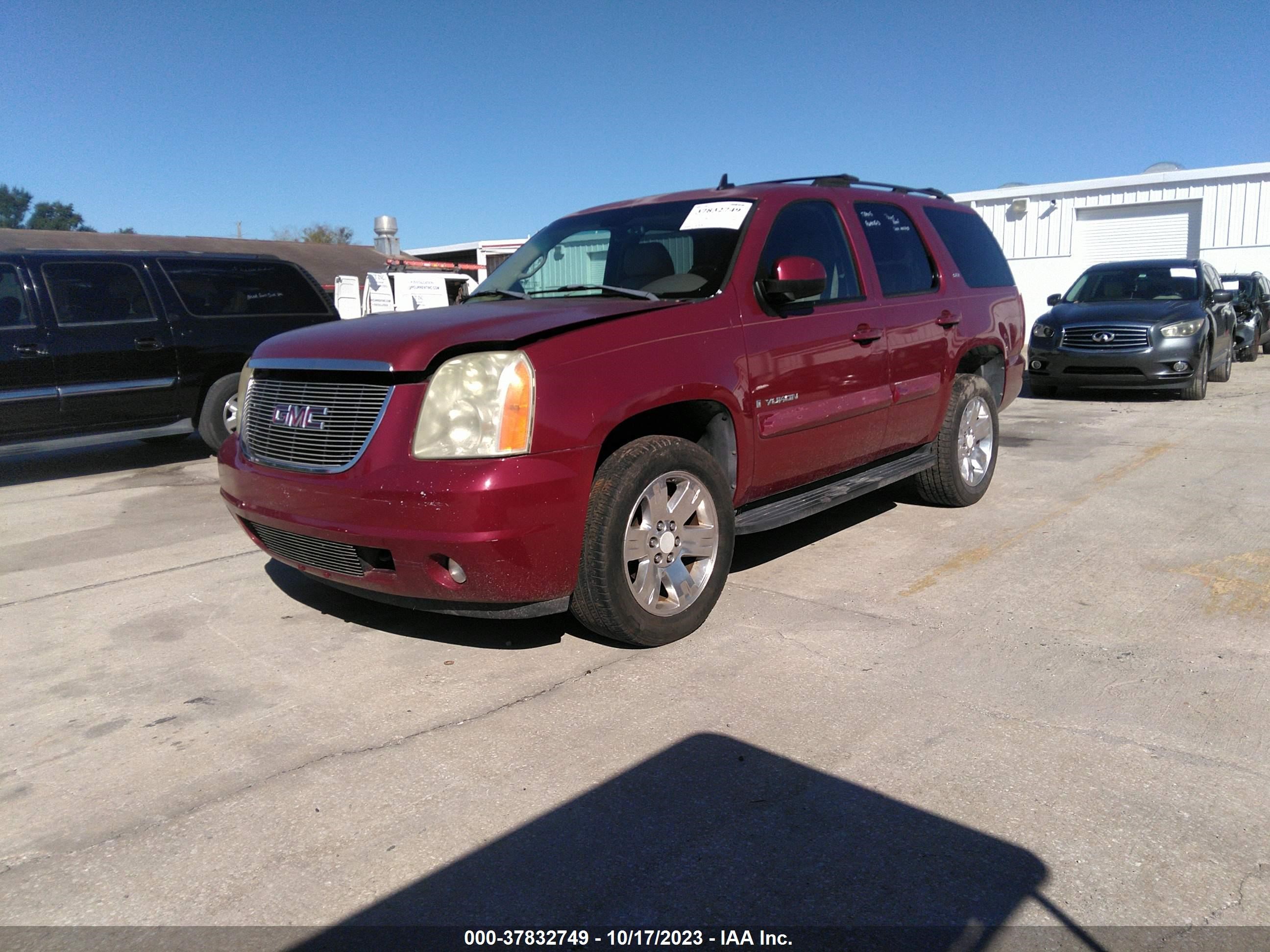 Photo 5 VIN: 1GKFC13J77R127849 - GMC YUKON 