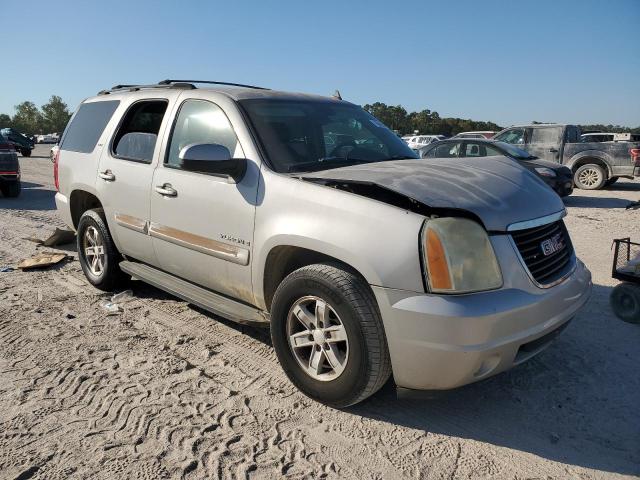 Photo 3 VIN: 1GKFC13JX7J102796 - GMC YUKON 