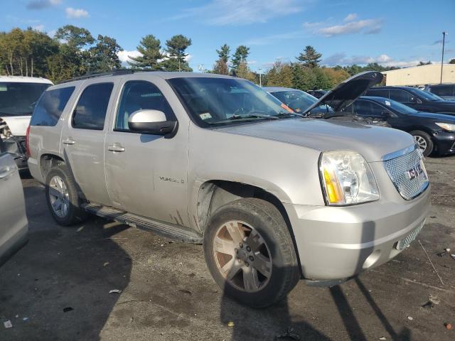 Photo 3 VIN: 1GKFC13JX7R125335 - GMC YUKON 