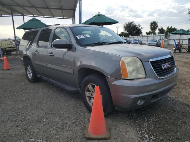 Photo 3 VIN: 1GKFC16007J179275 - GMC YUKON 