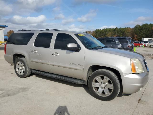 Photo 3 VIN: 1GKFC16007R418177 - GMC YUKON XL C 