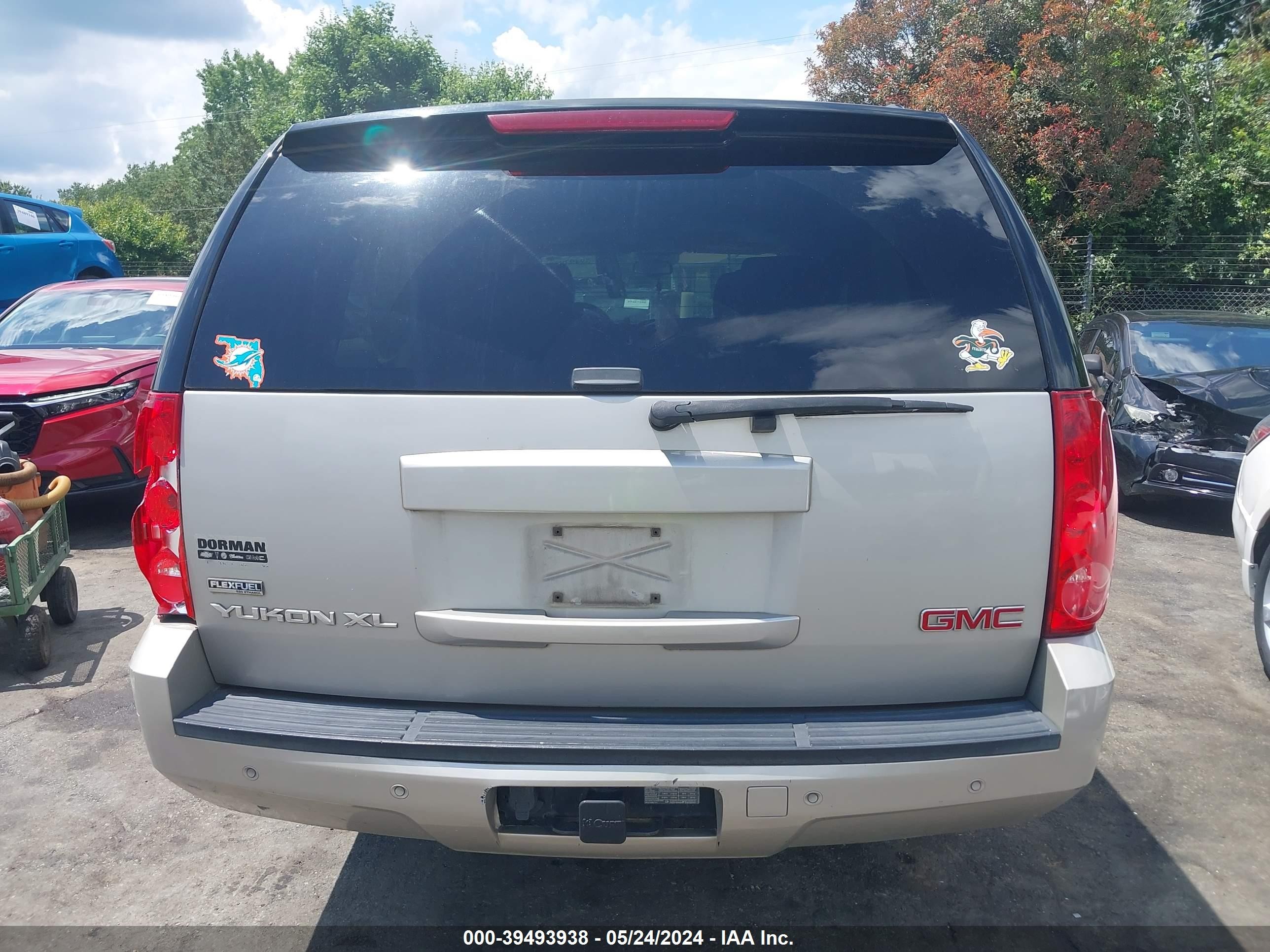 Photo 14 VIN: 1GKFC16008R237761 - GMC SAVANA 